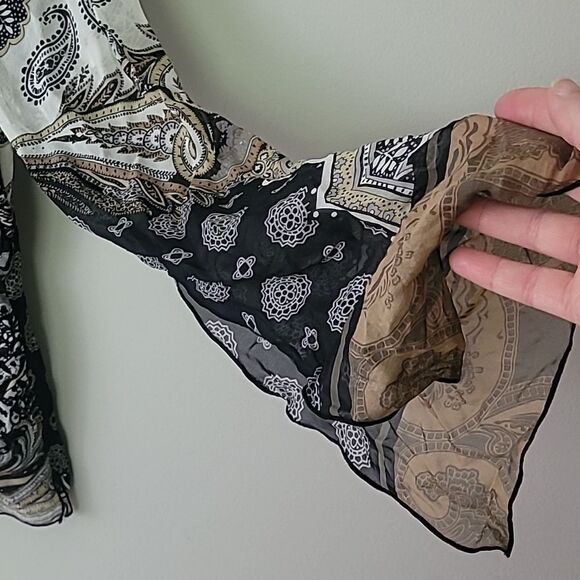 Halé Bob Lounge 100% Silk Sheer Paisley Print Blouse w/ Slit Bell Sleeve Size M - Picture 4 of 7